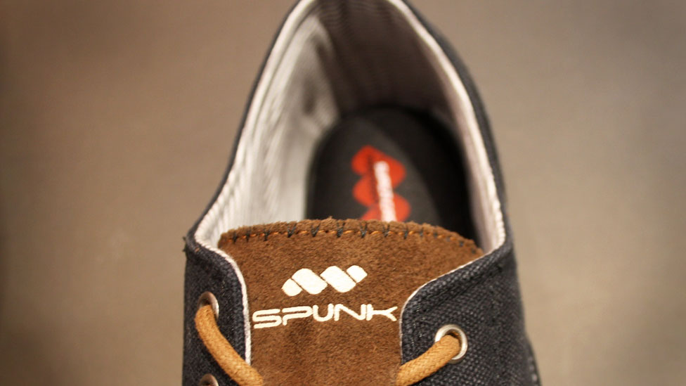 spunk smart walk shoes