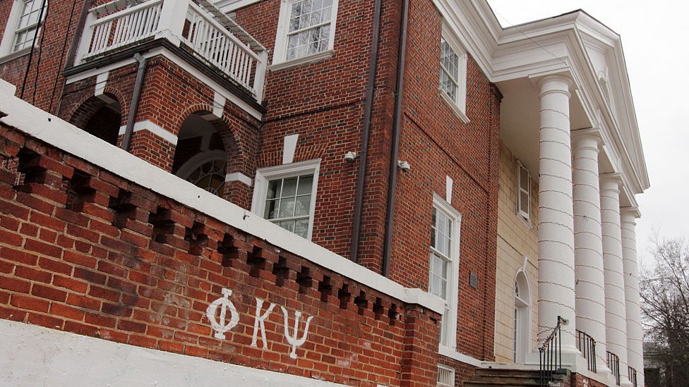 Se calcula que tienen unos 400.000 miembros a nivel nacional. fraternidad