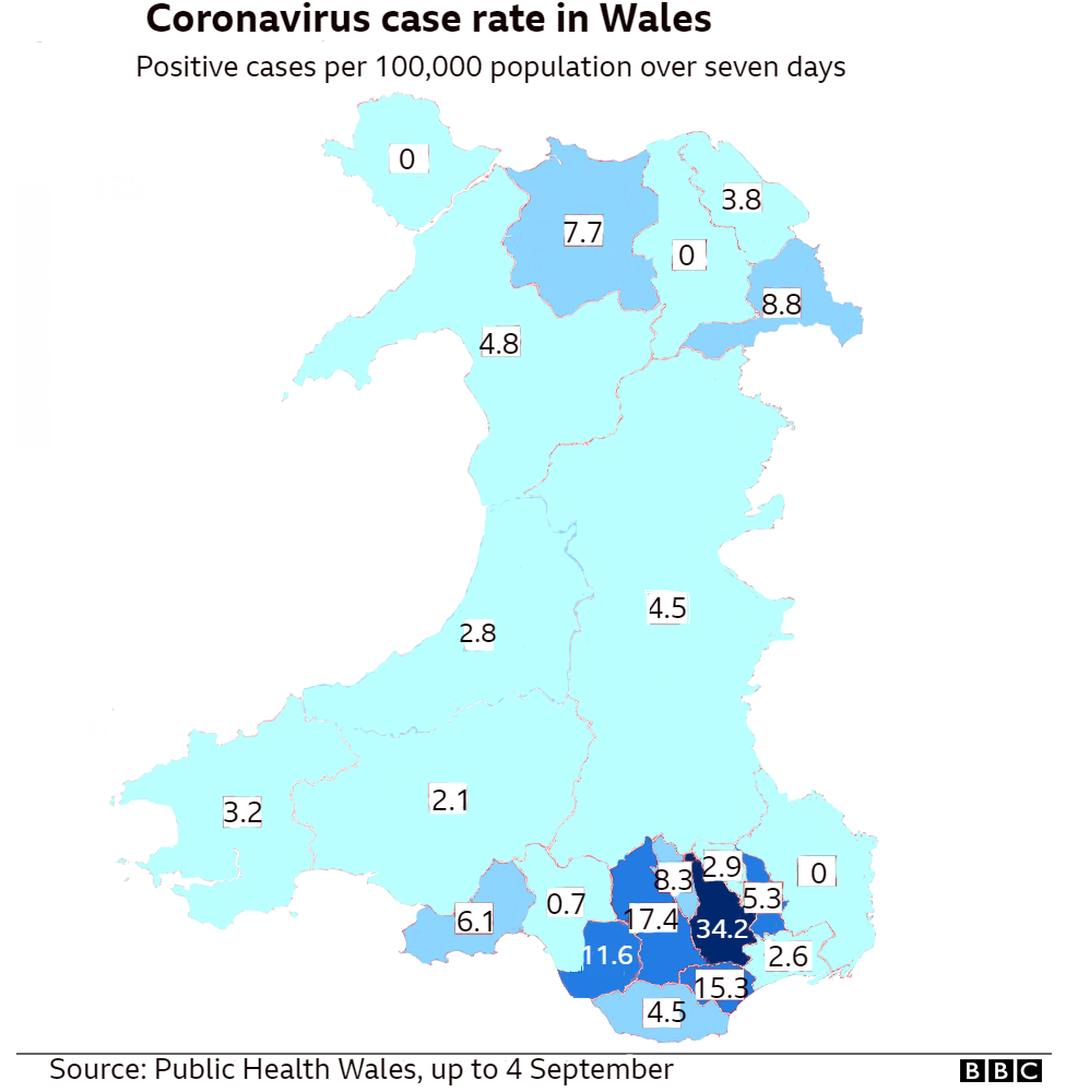 карта, показывающая количество случаев заболевания Covid-19 в регионах Уэльса