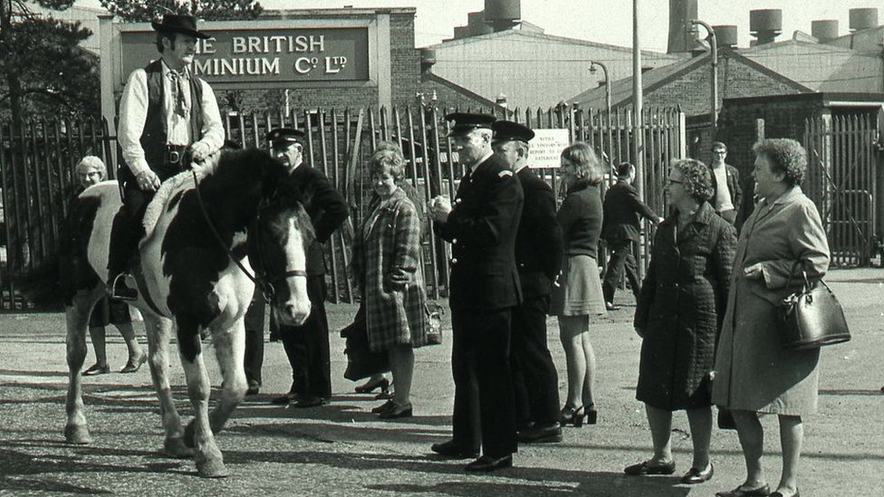 How Falkirk's metal workers became cowboy film stars BBC News