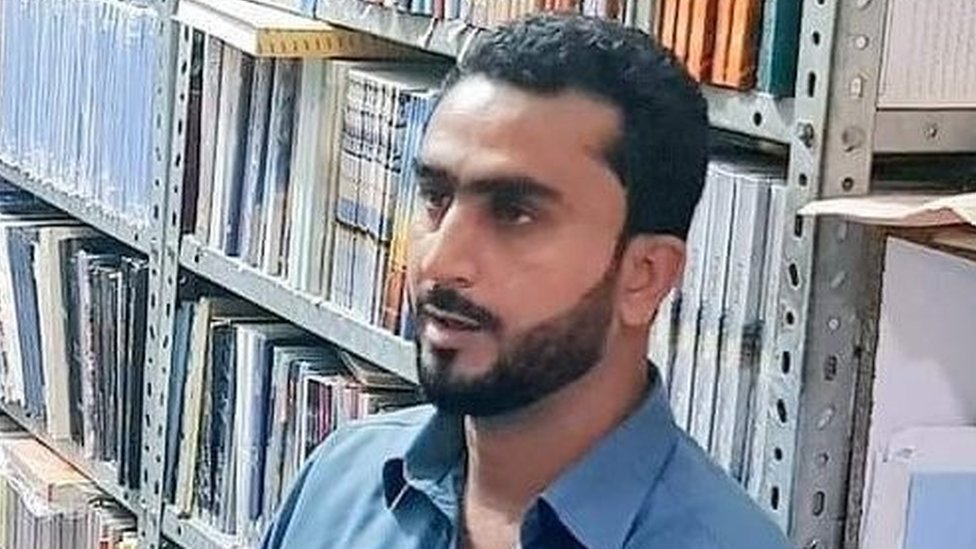 National News By BBC Urdu : فہیم بلوچ: کراچی سے بلوچی کتابوں کے پبلشر