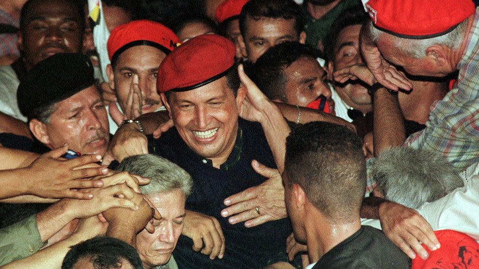 Chávez.