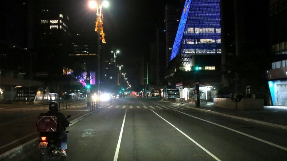Avenida Paulista vazia