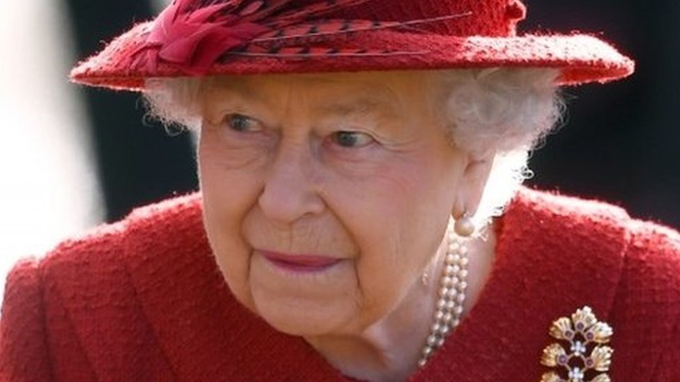 Platinum Jubilee Mps And Peers Search For T Fit For The Queen Bbc