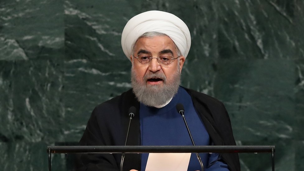 الرئيس الإيراني يتوعد برد الهجوم بالهجوم
