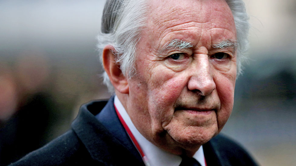 David Steel suspended by Liberal Democrats over Cyril Smith remarks