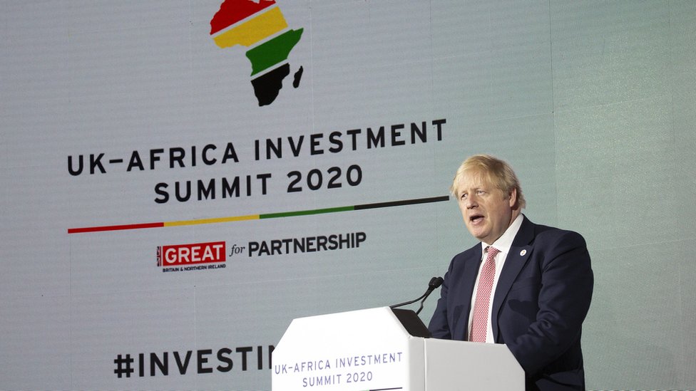 Борис Джонсон выступает на открытии инвестиционного саммита Великобритания-Африка в Лондоне, 20 января 2020 г.