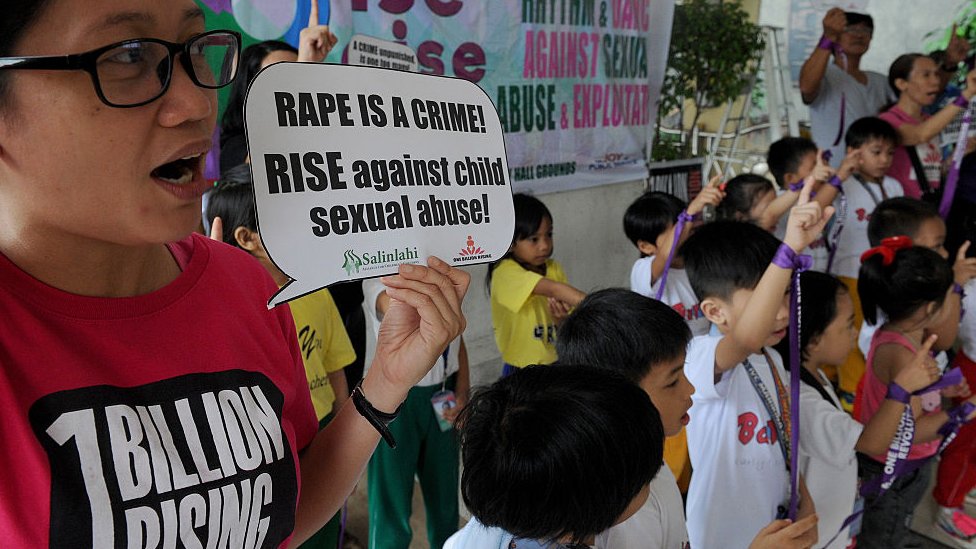 Campaña en contra de la ley de violación estatutaria.