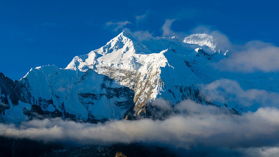Заснеженная гора Аннапурна в Непале