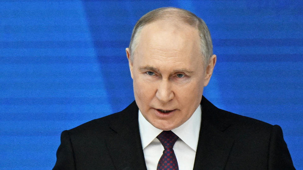 Putin warns West against sending troops to Ukraine