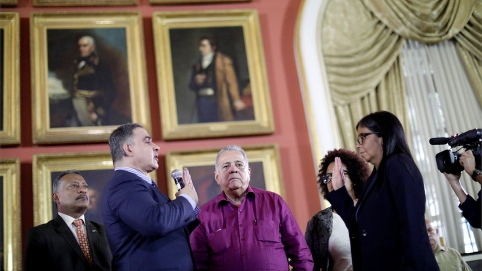 Tarek William Saab juró este sábado como el nuevo fiscal general ante la Asamblea Nacional Constituyente. Tarek William Saab