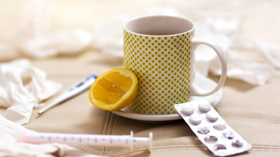 Si se empieza a tomar dentro de las 24 horas siguientes a la aparición de los primeros síntomas, una dosis diaria de 80 mg de zinc puede ayudar a tratar el resfriado común.