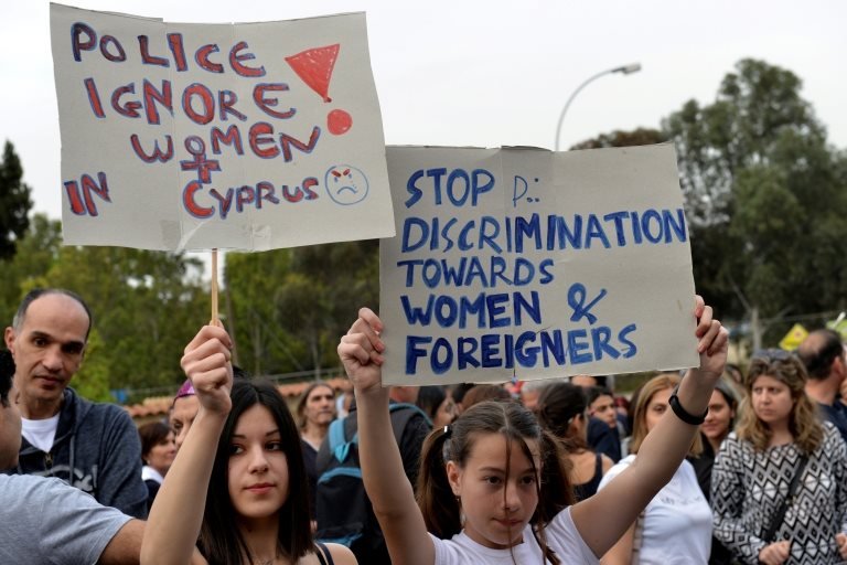 Güney Kıbrıs'ta düzenlenen protesto gösterileri