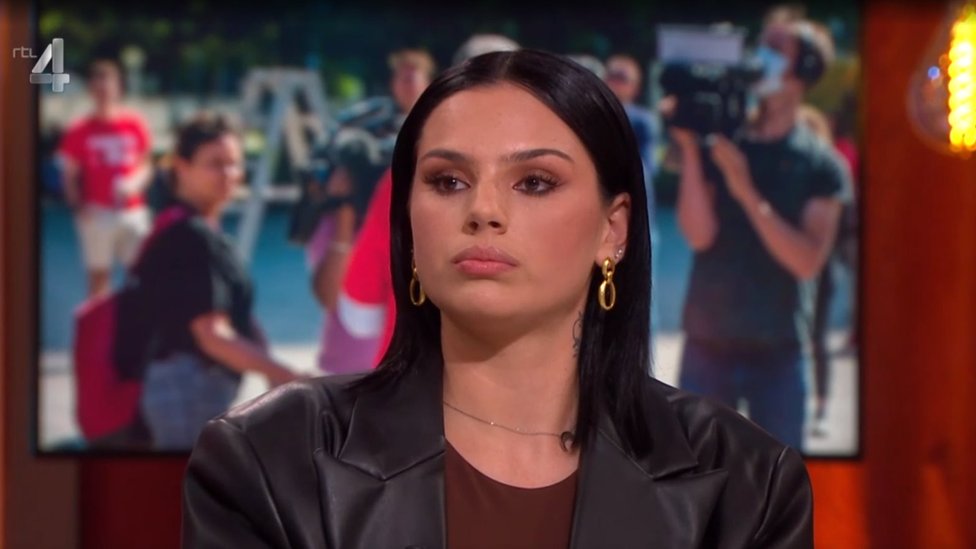 Famke Louise appears on RTL4's Jinek