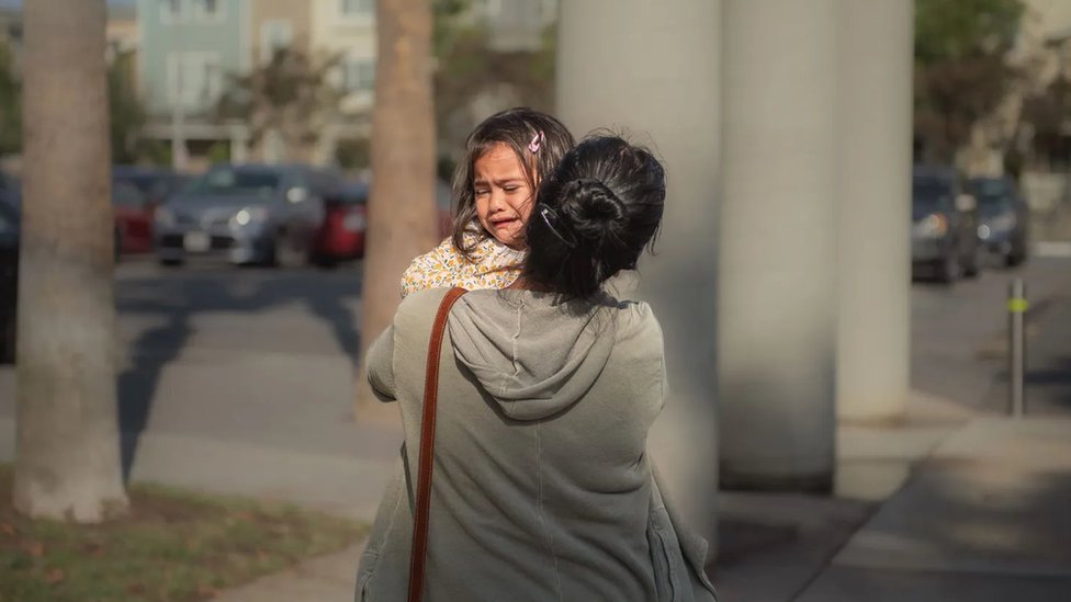 [출처: Getty Images] 겉으로 드러내지 않아도, 많은 여성들이 부모가 된 것에 대해 복잡한 감정을 느낀다