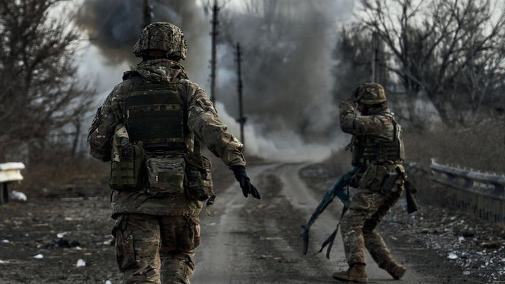 Ukraine war: Soldier tells BBC of front-line hell