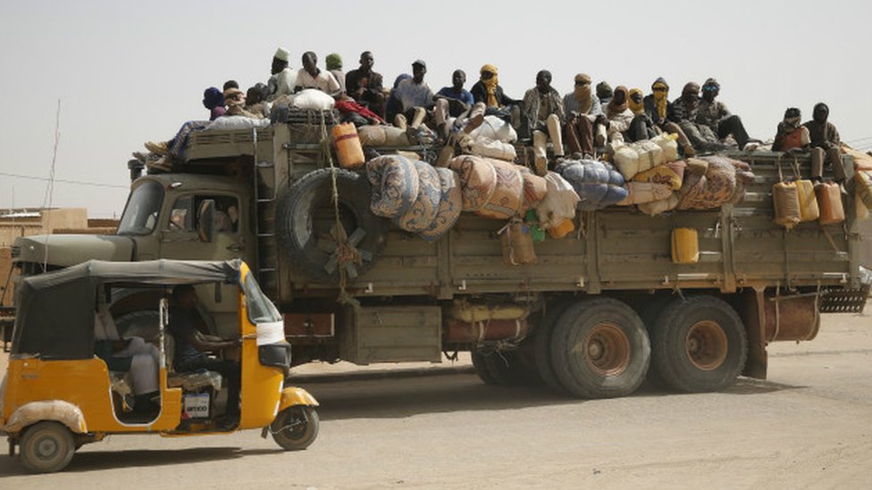 L'Algérie va rapatrier des Subsahariens - BBC News Afrique