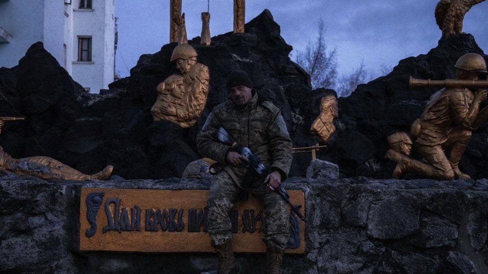 ukrajinski vojnik u Bahmutskoj oblasti