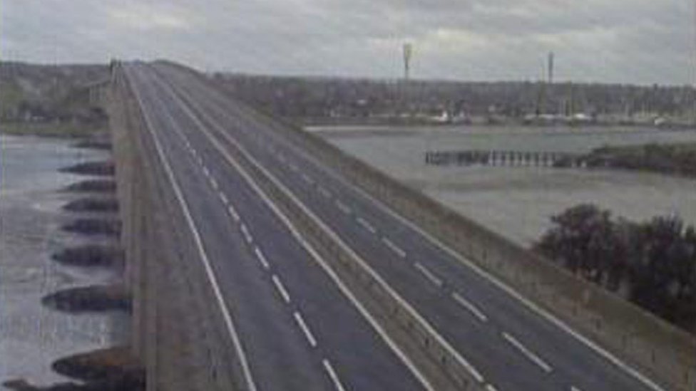 Мост Оруэлла закрыт