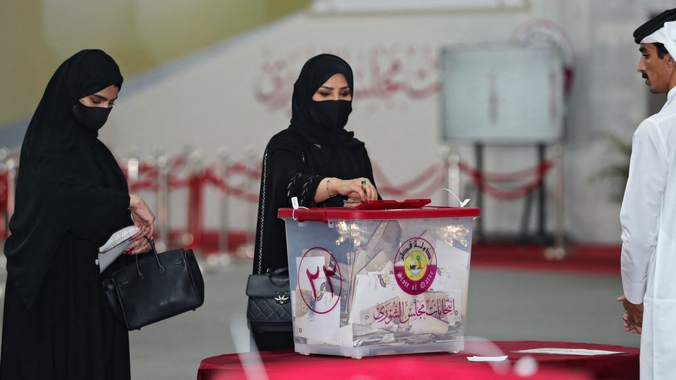كيف تفاعل العرب مع انتخاب أول مجلس تشريعي في تاريخ قطر؟