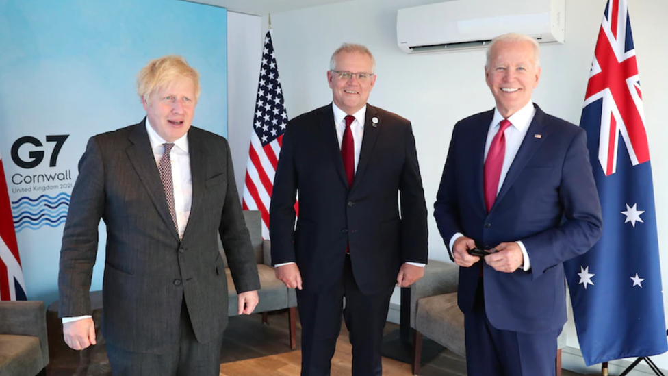 İngiltere Başbakanı Boris Johnson, Avustralya Başbakanı Scott Morrison ve ABD Başkanı Joe Biden
