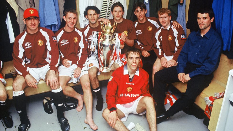 La exitosa generación del 92 del Manchester United junto a Eric Cantona y Roy Keane.