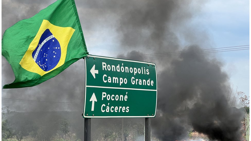 Apoiadores de Jair Bolsonaro fazem protesto no Mato Grosso do Sul e em outros 15 estados