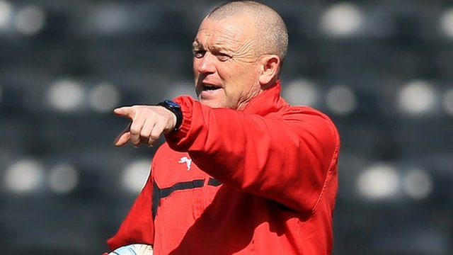 Kidderminster Harriers head coach Dave Hockaday