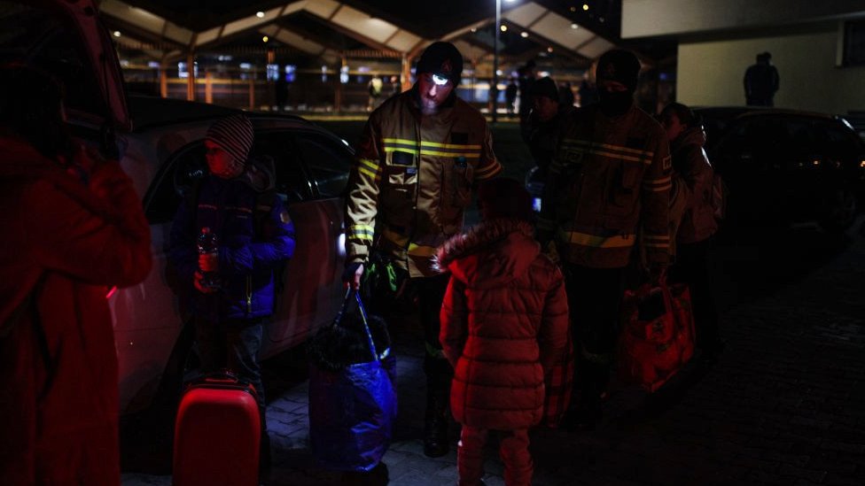 Refugiados ucranianos en la frontera con Polonia.