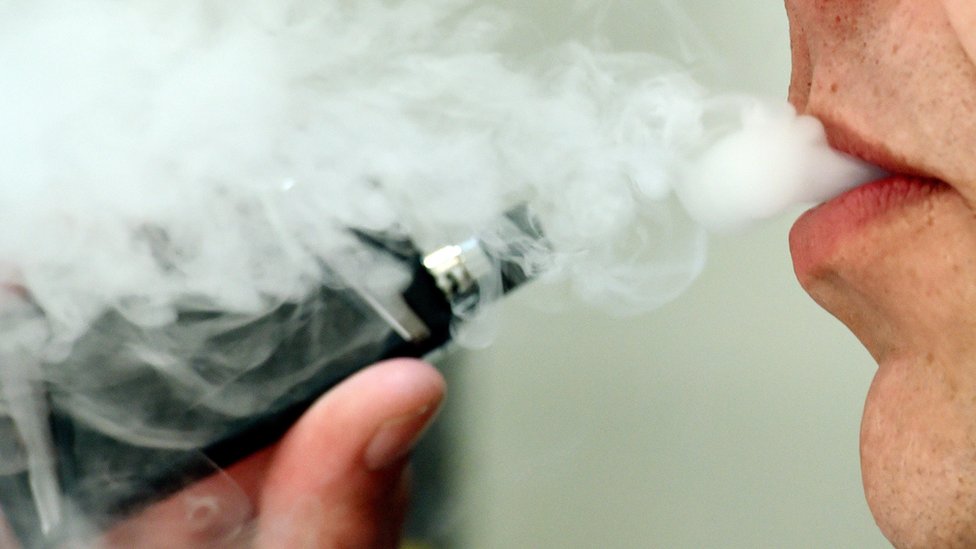 Bicester corner shop fined for underage vape sale BBC News