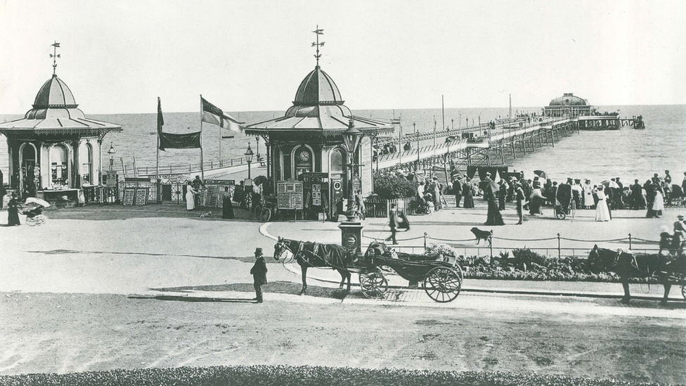 Пирс Уортинг в 1890-х годах