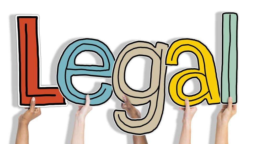 ¿Debería ser legal usar todo lo público sin tantas restricciones? Al fin y al cabo, ¿cuánto de lo que se crea es totalmente original? La palabra "legal"