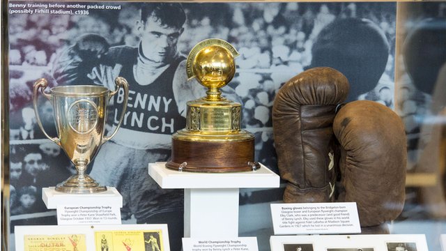 Photos, trophies and boxing gloves on show at Benny Lynch touring exhibition