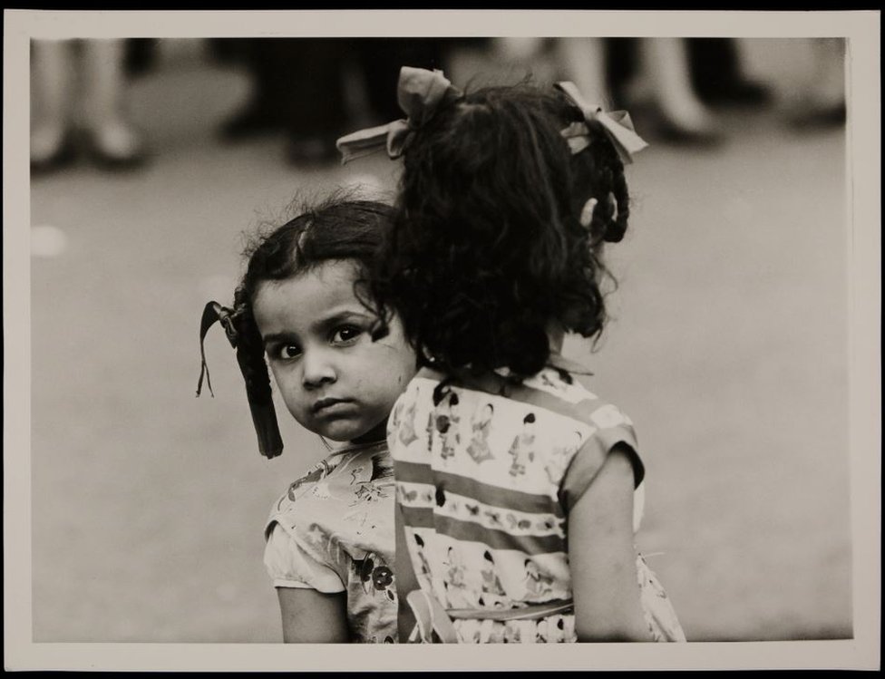Дети, Джордж-сквер, 1960