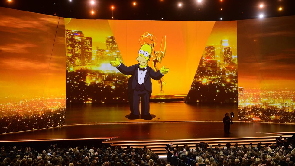 Гомер Симпсон на церемонии вручения премии "Эмми"