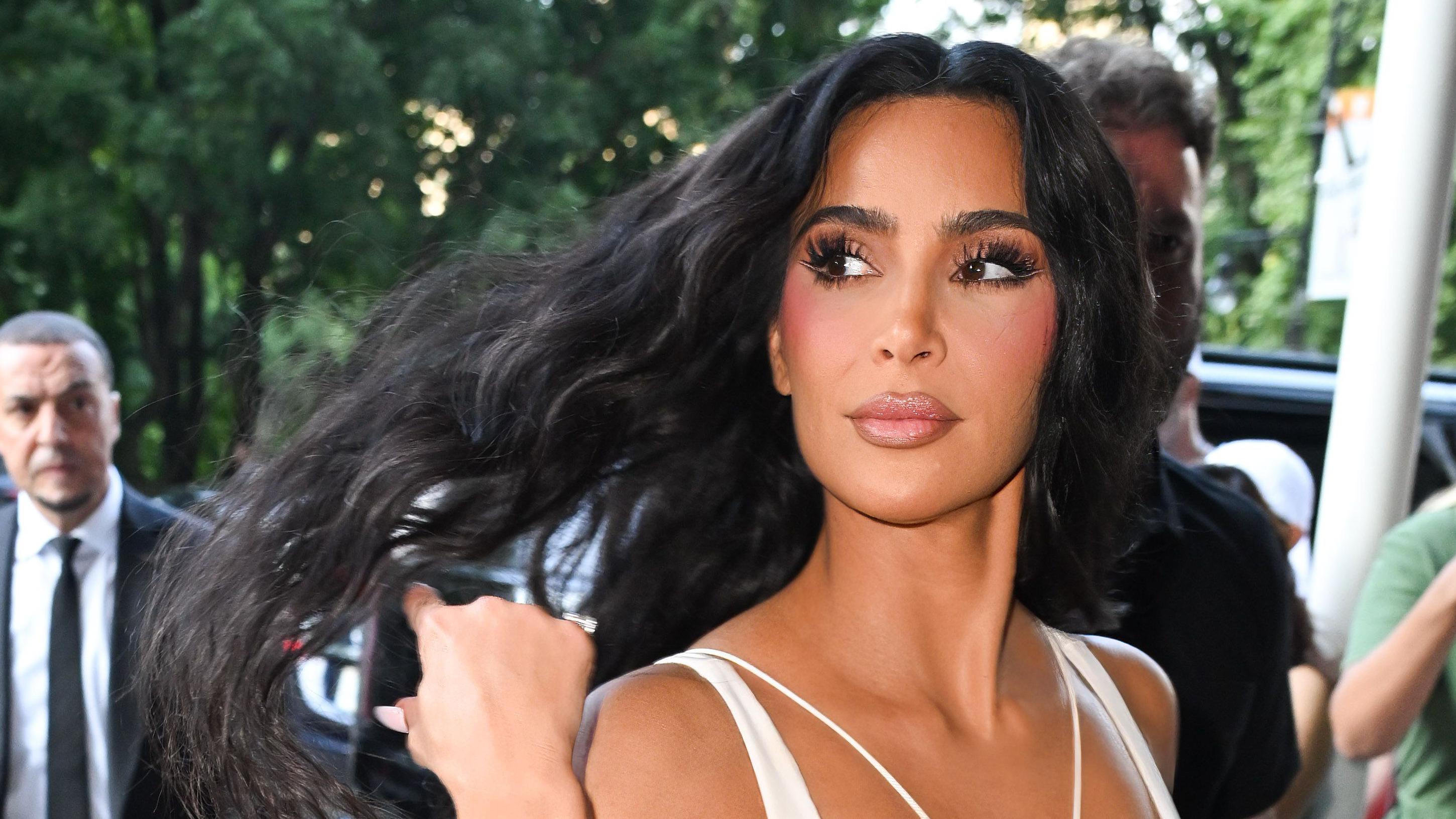 Kim Kardashian Forgives Robber in Paris Court Testimony: ‘This is My Closure’ 3 Kim Kardashian to appear in court as witness in Paris burglary case