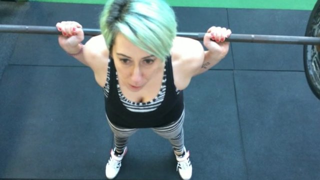 Katy West weightlifting