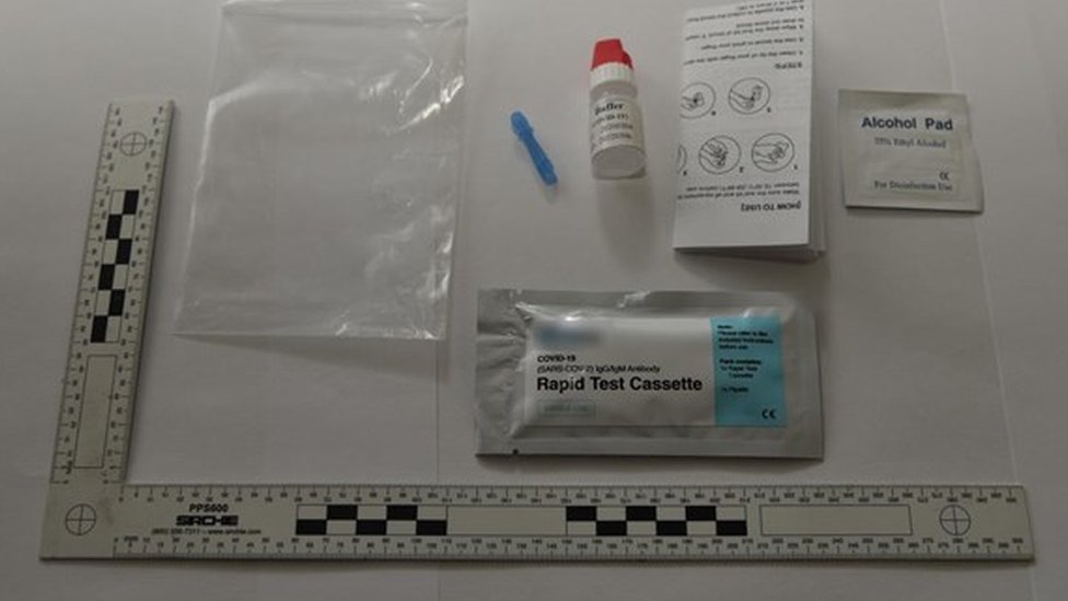 Поддельный набор для тестирования на коронавирус