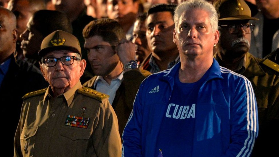 Raúl Castro y Díaz Canel en 2020.