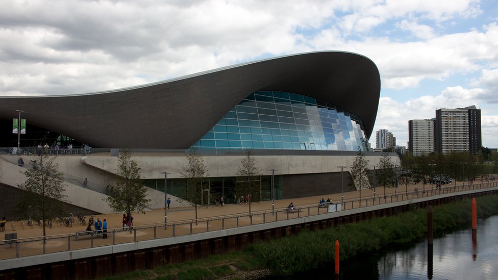 Лондонский центр водных видов спорта в Олимпийском парке Королевы Елизаветы, Стратфорд, Лондон