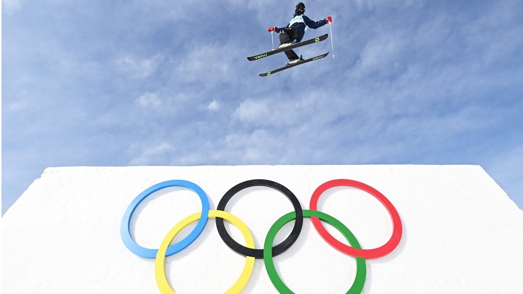 Winter Olympics: British teenager Kirsty Muir finishes fifth in ski big air