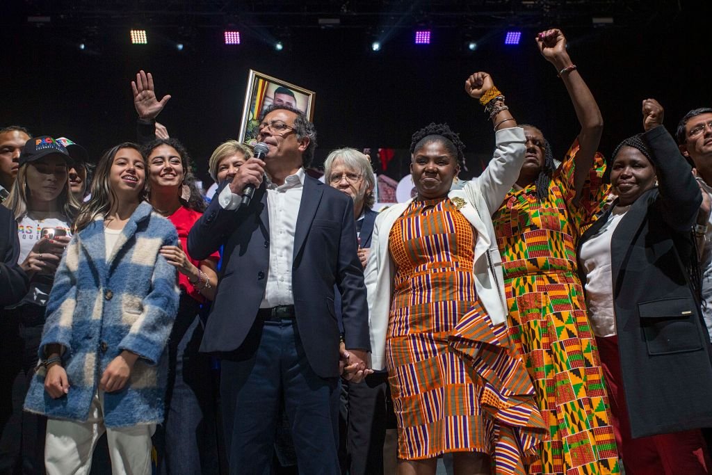 Gustavo Petro luego de ganar las elecciones presidenciales de Colombia en segunda vuelta electoral el 19 de junio de 2022.