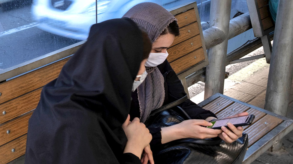 Online dating websites in Tehran
