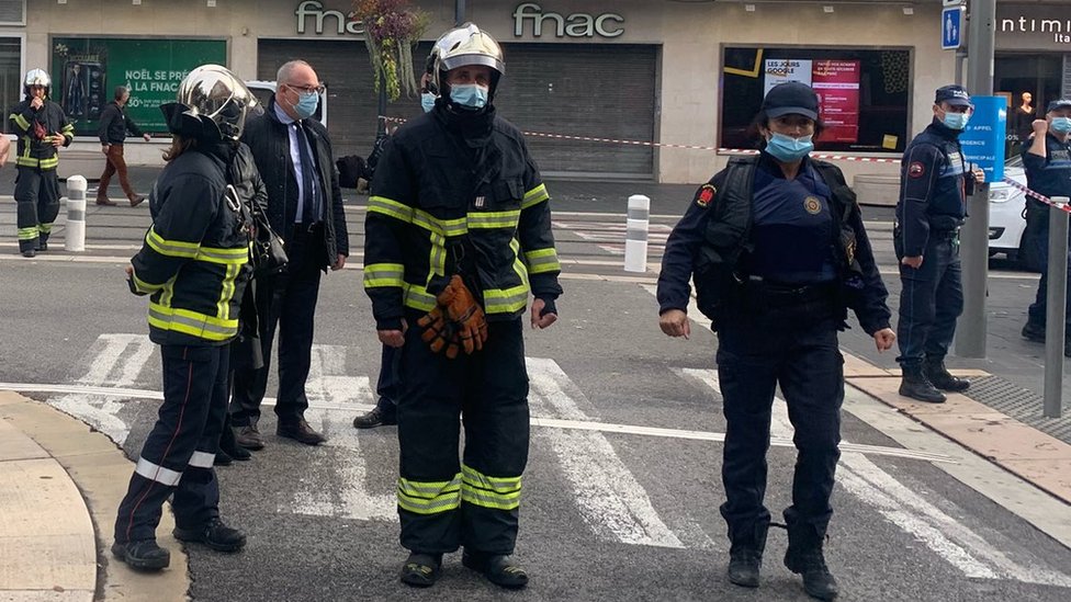 The area around the basilica was sealed off after the attack (picture courtesy of Christian Estrosi)