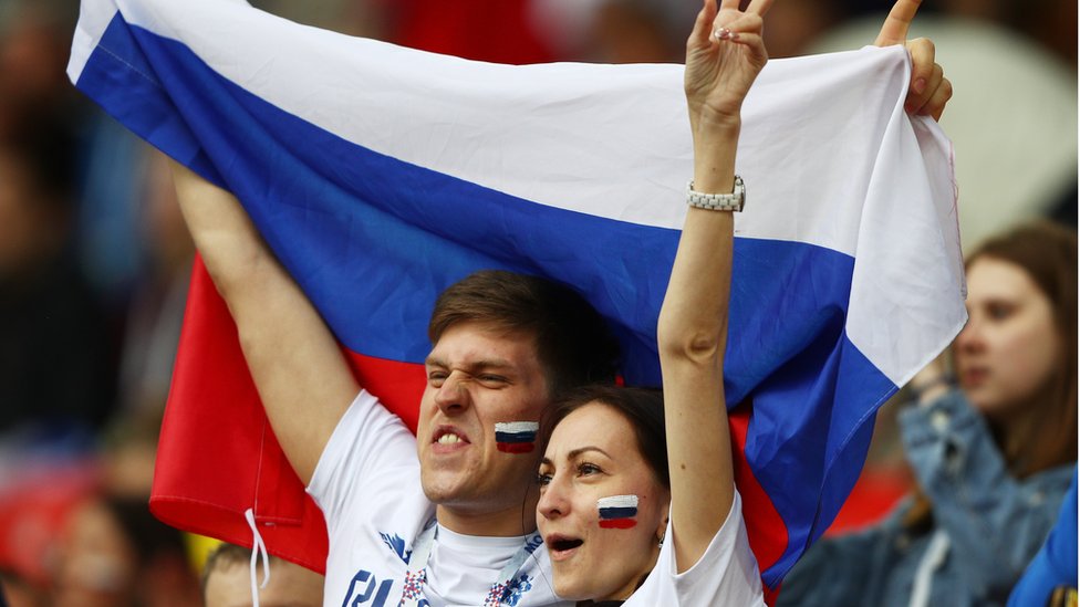 El Comité Organizador del Mundial quiere transmitir una imagen de cordialidad y evitar que se repita la violencia que sacudió la Eurocopa en 2016. Aficionados rusos