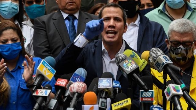 Guaidó basó en su condición de presidente del Parlamento su declaración como presidente interino