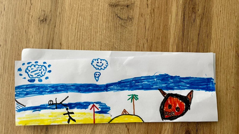Desenho de criança mostra pessoas fugindo de um grande diabo vermelho por terra e mar