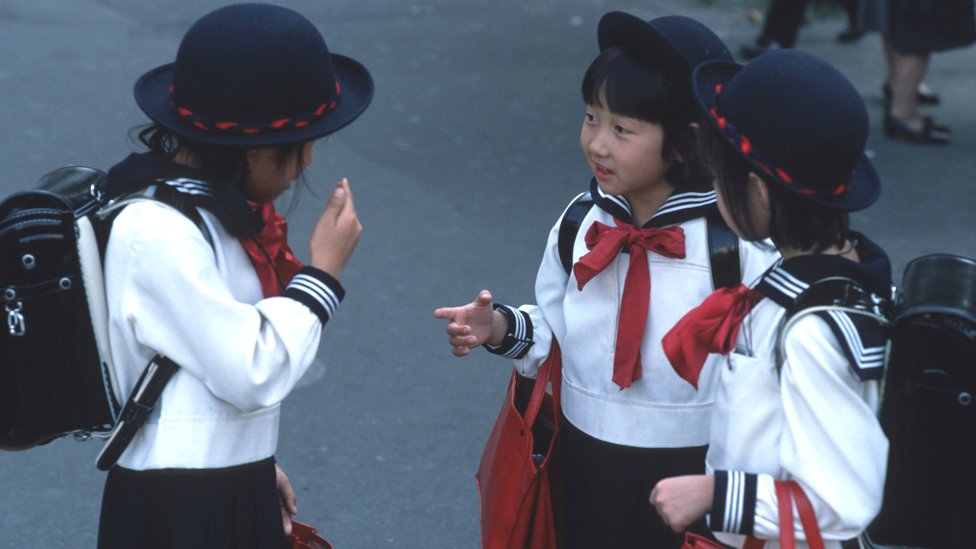 Японские школьницы, 1990 г. файл pic