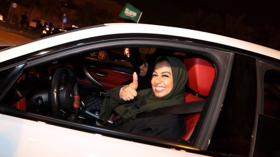 قيادة النساء
