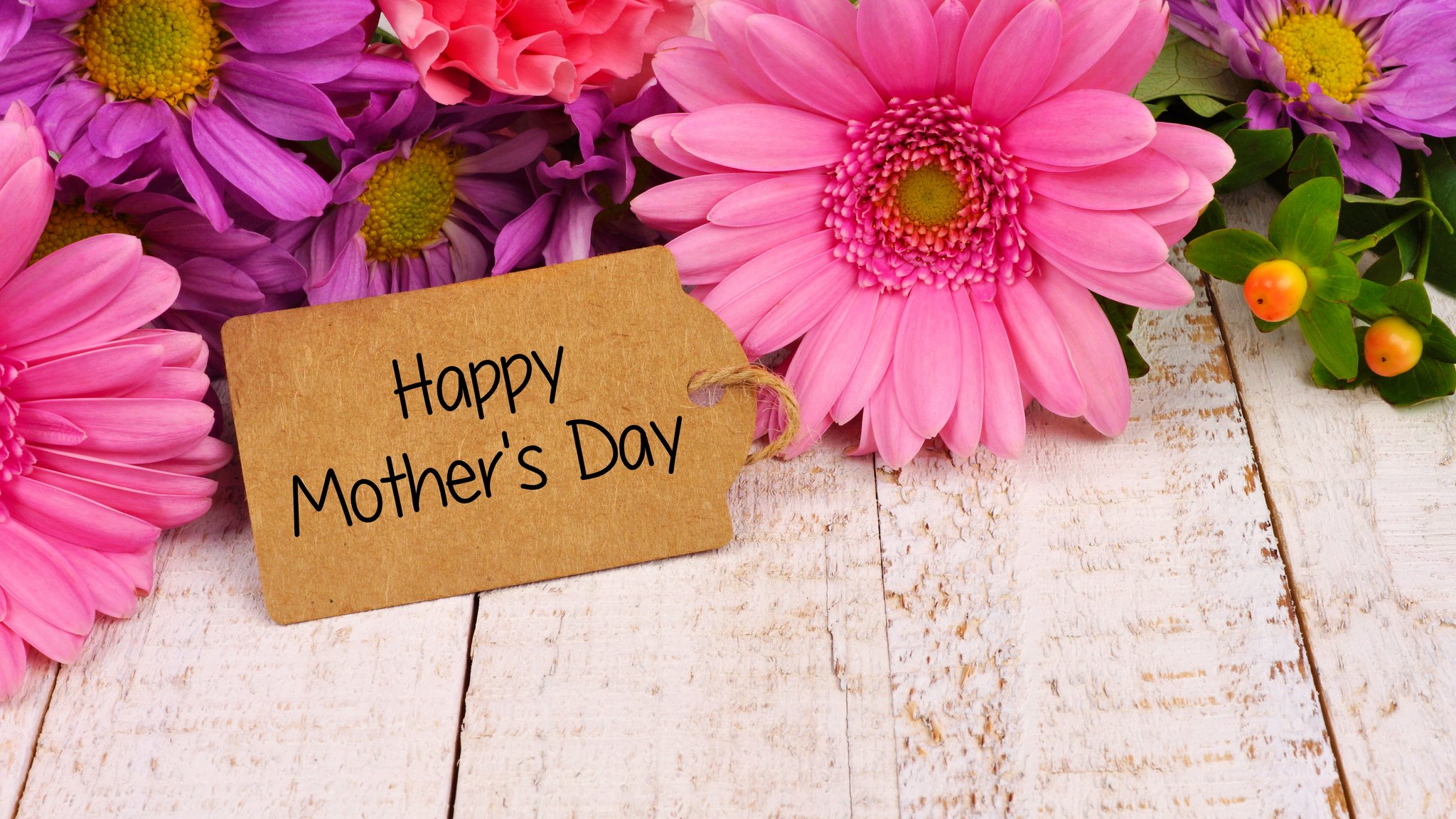 Mother's Day presents you can make at home - CBBC Newsround